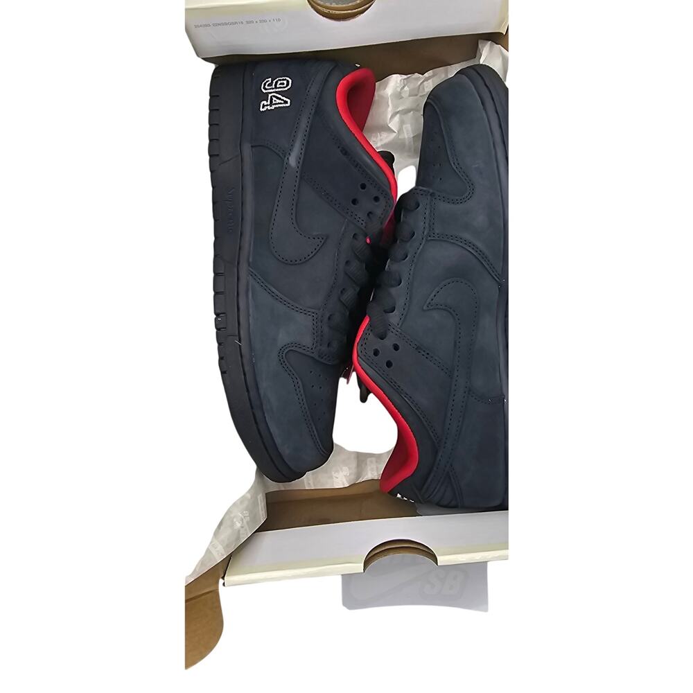 NIKE SB SUPREME 94 DUNK LOW  SZ 9 DEADSTOCK  OG BOX